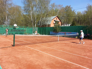 Теннисный корт в Серебряном бору